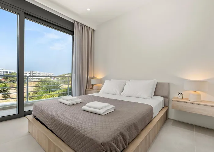 Luxury In Simplicity , Nature's Touch , Mezzanine Apartman *